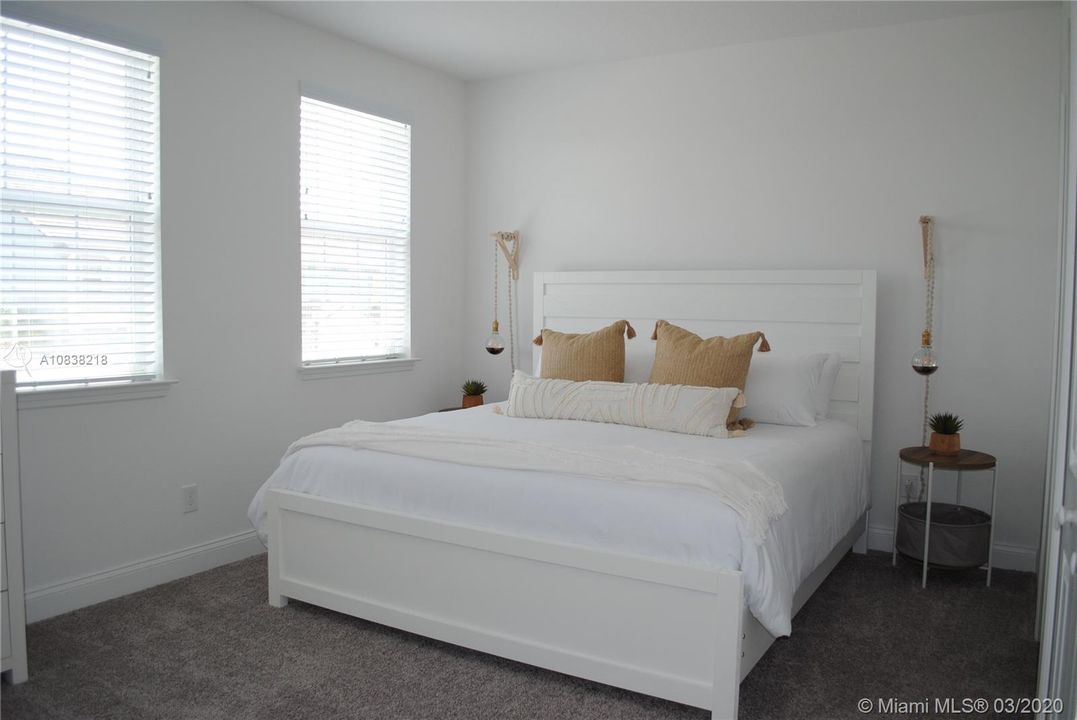 Recently Rented: $1,950 (4 beds, 4 baths, 0 Square Feet)