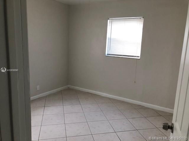 Recently Sold: $184,900 (2 beds, 1 baths, 720 Square Feet)