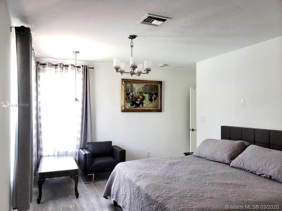 Недавно арендовано: $3,500 (4 спален, 3 ванн, 2135 Квадратных фут)