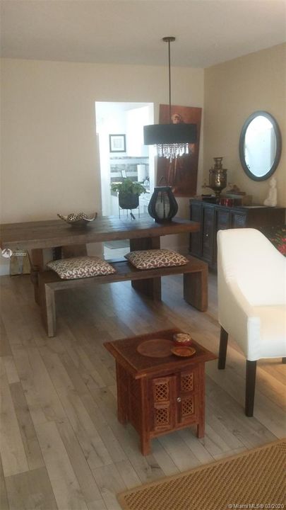 Recently Sold: $69,000 (2 beds, 1 baths, 750 Square Feet)