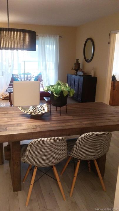 Recently Sold: $69,000 (2 beds, 1 baths, 750 Square Feet)