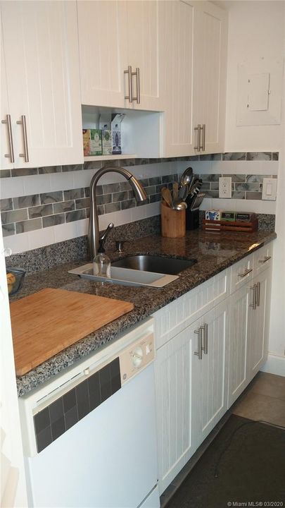 Recently Sold: $69,000 (2 beds, 1 baths, 750 Square Feet)
