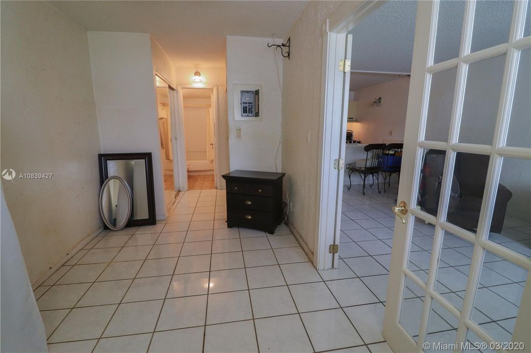 Recently Sold: $65,000 (1 beds, 1 baths, 541 Square Feet)