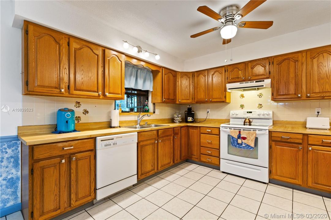 Recently Sold: $189,900 (3 beds, 2 baths, 0 Square Feet)