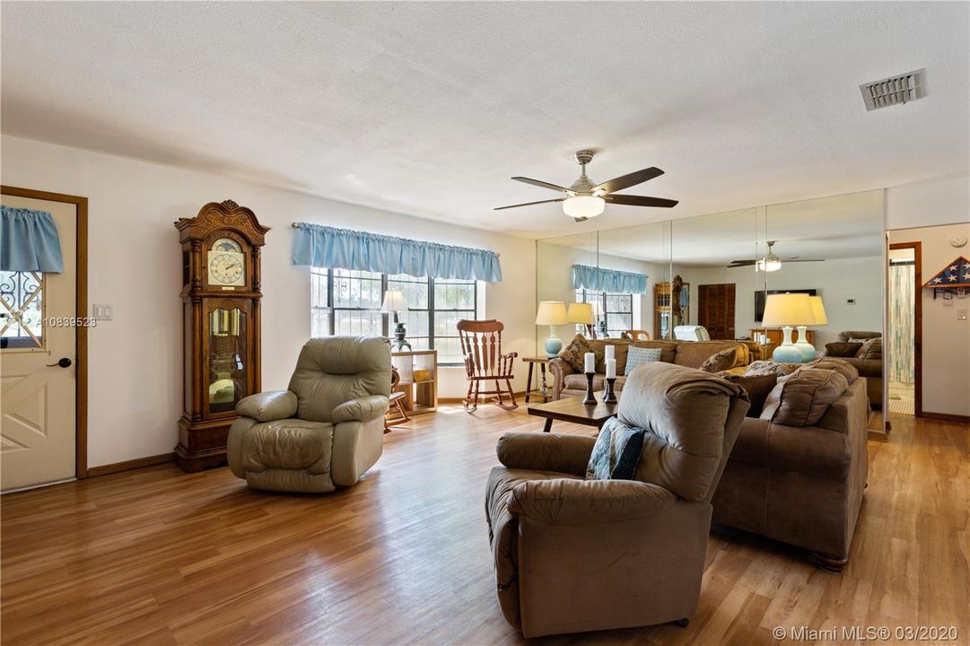 Recently Sold: $189,900 (3 beds, 2 baths, 0 Square Feet)