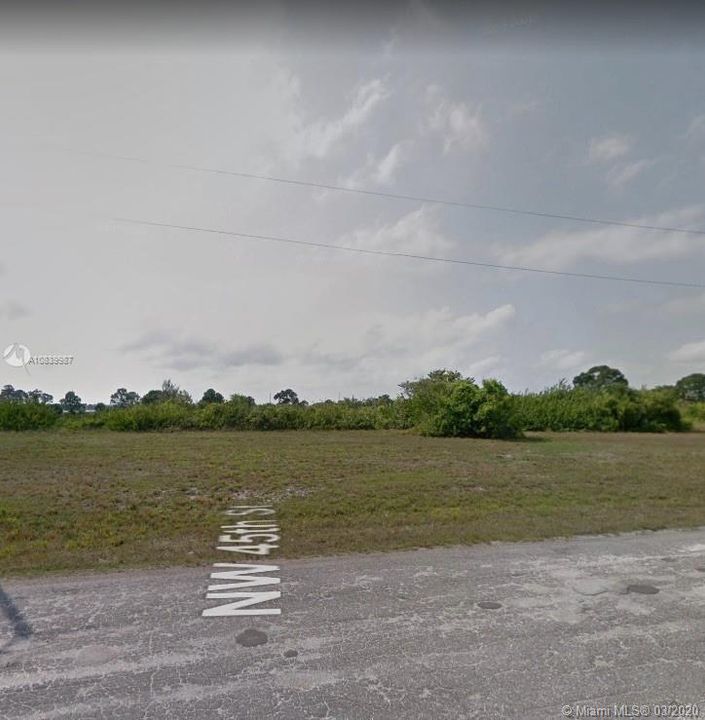 最近售出: $12,000 (0.23 acres)