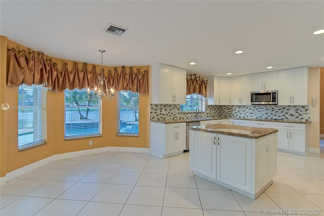 Recently Rented: $3,700 (5 beds, 3 baths, 3417 Square Feet)