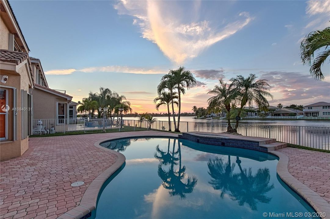 Recently Rented: $3,700 (5 beds, 3 baths, 3417 Square Feet)