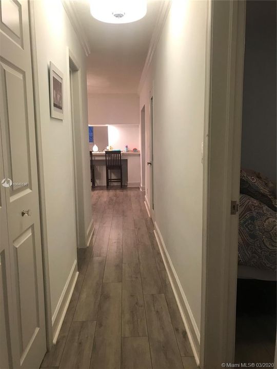 Vendido Recientemente: $439,000 (3 camas, 2 baños, 1598 Pies cuadrados)
