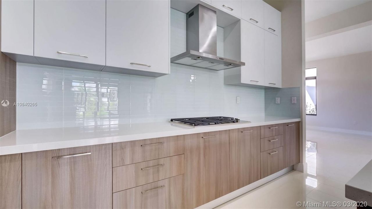 Vendido Recientemente: $1,514,990 (4 camas, 4 baños, 0 Pies cuadrados)