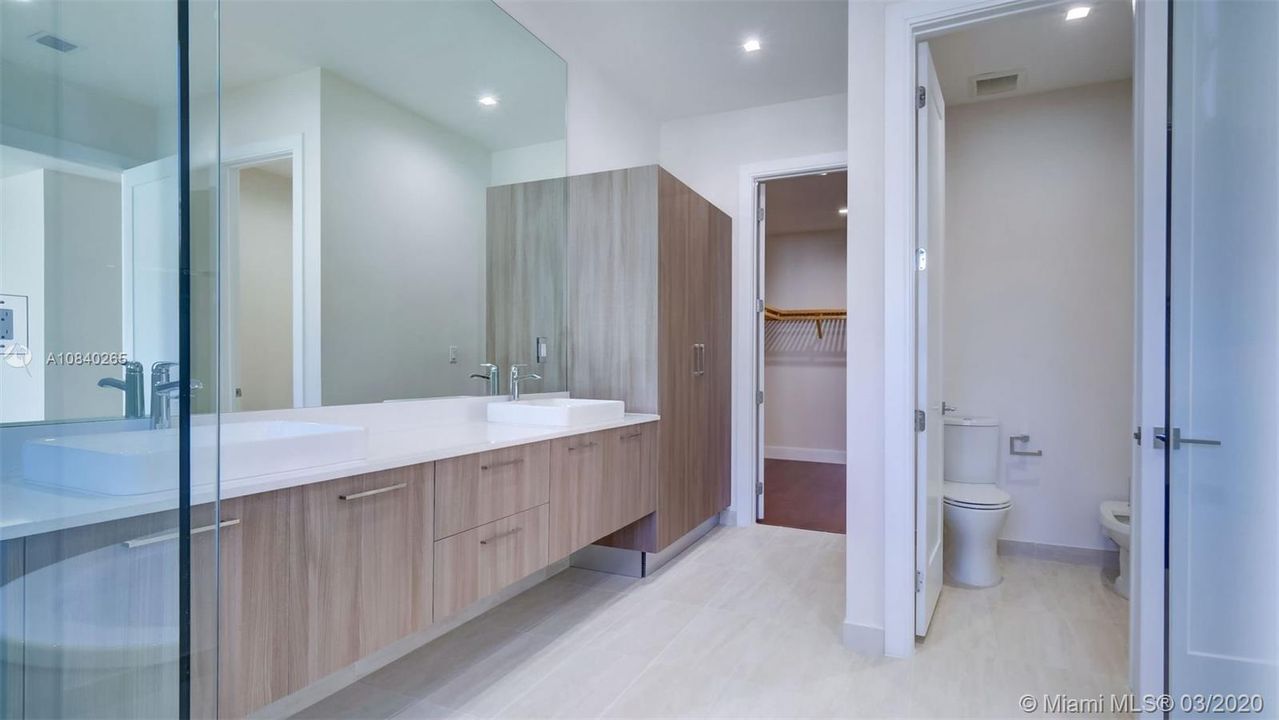 Vendido Recientemente: $1,514,990 (4 camas, 4 baños, 0 Pies cuadrados)
