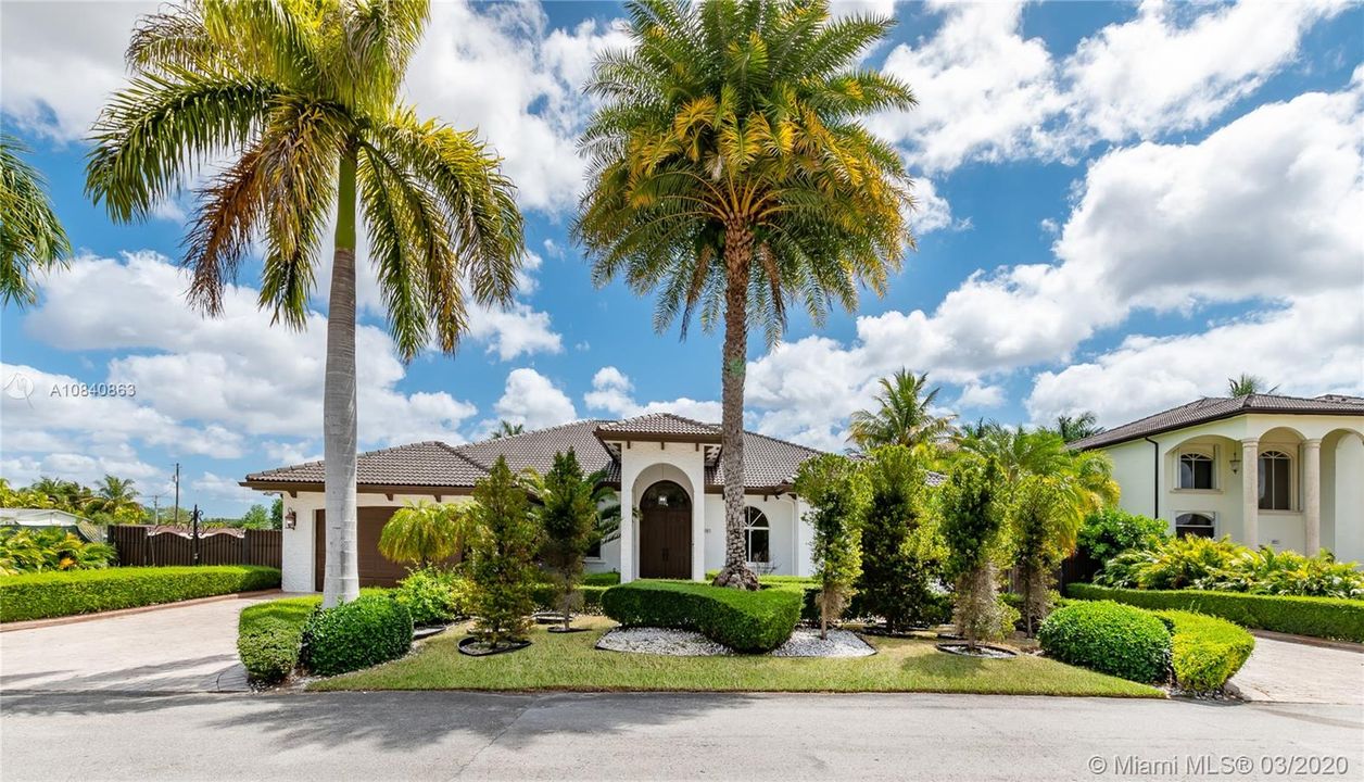 Recently Rented: $5,300 (5 beds, 4 baths, 3143 Square Feet)