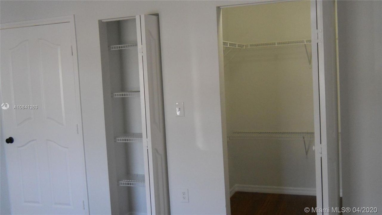 Recientemente alquilado: $1,875 (3 camas, 2 baños, 1284 Pies cuadrados)