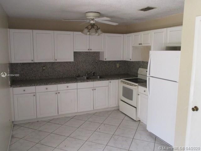 Vendido Recientemente: $194,900 (3 camas, 2 baños, 1344 Pies cuadrados)