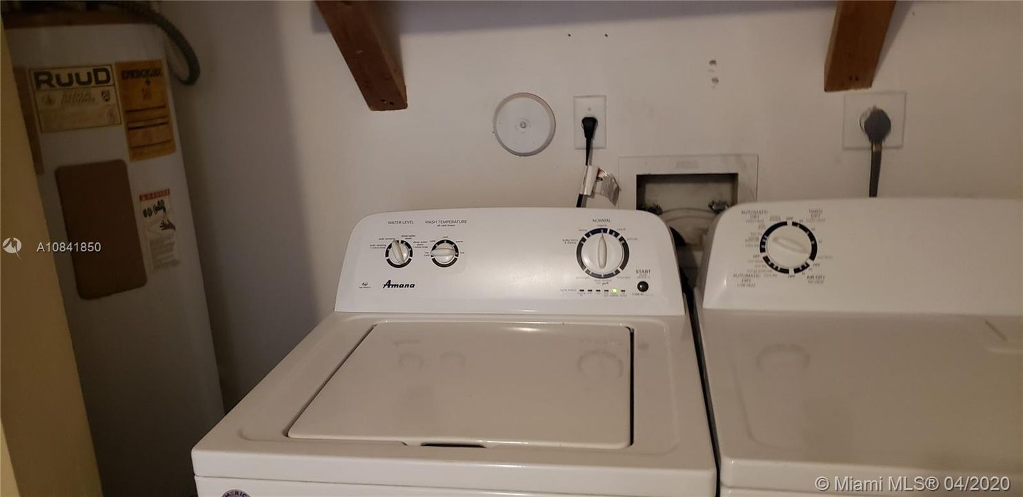 Vendido Recientemente: $155,000 (3 camas, 1 baños, 1118 Pies cuadrados)