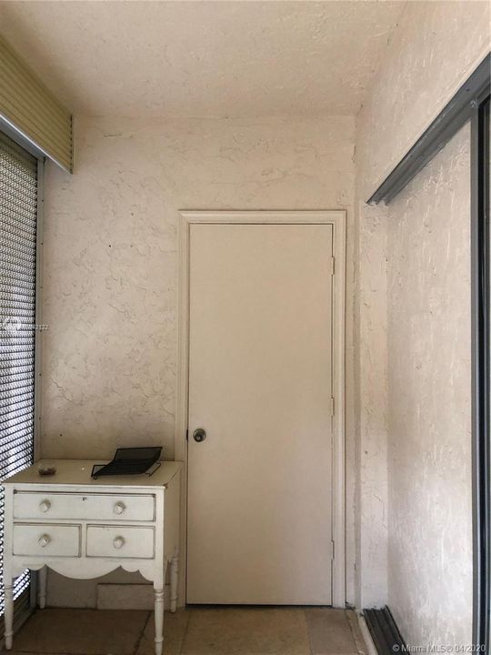 Vendido Recientemente: $129,999 (1 camas, 1 baños, 800 Pies cuadrados)