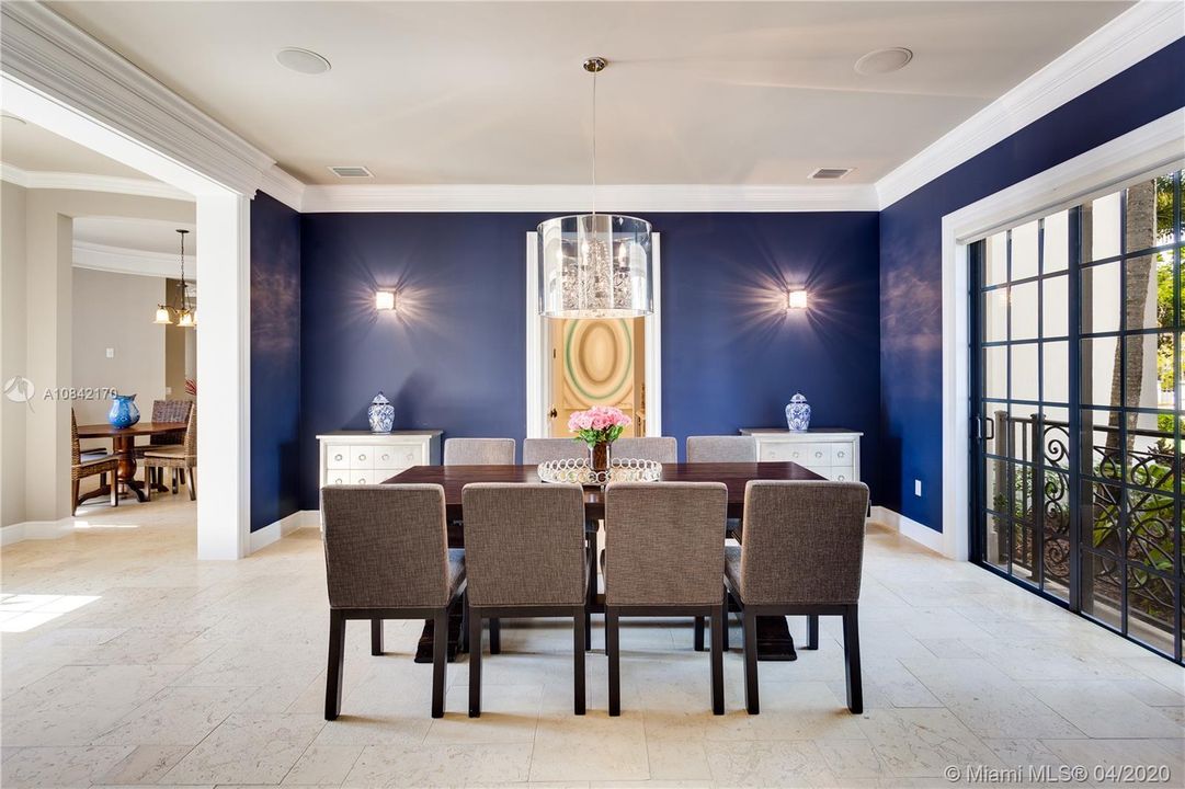 Dramatic dining room