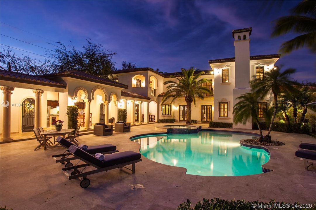 Evenings by the pool