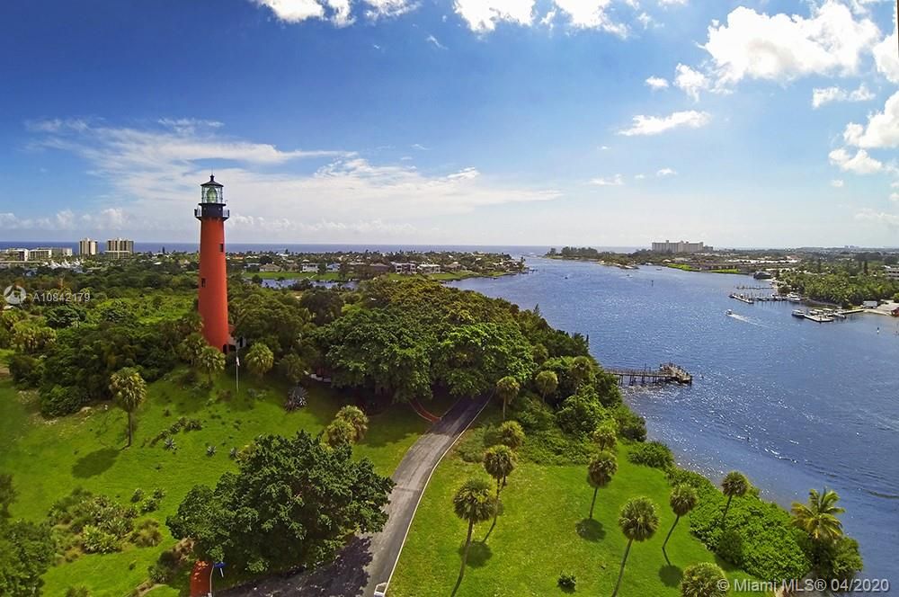 Recently Sold: $399,900 (3 beds, 2 baths, 1370 Square Feet)