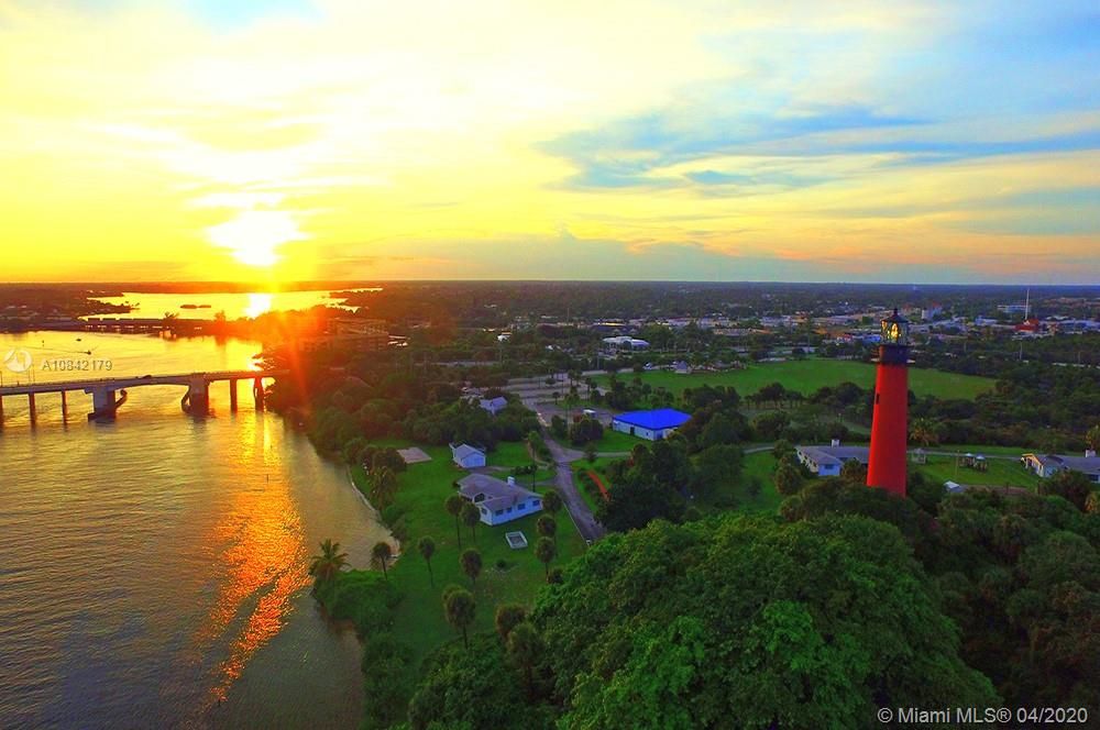 Recently Sold: $399,900 (3 beds, 2 baths, 1370 Square Feet)