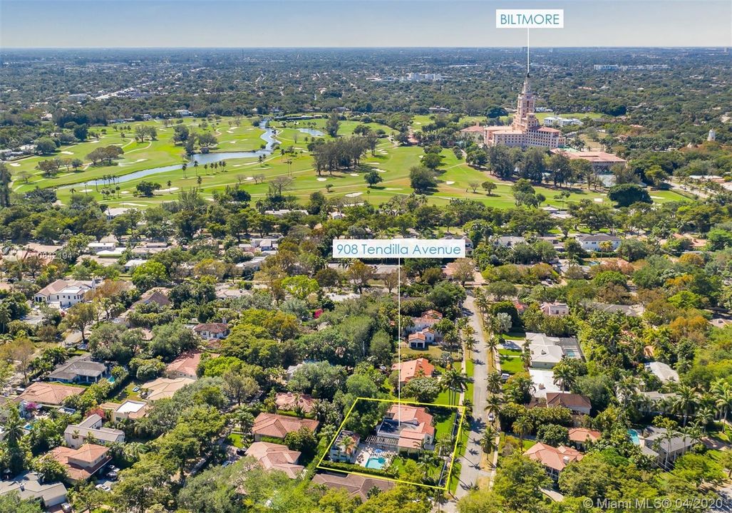 Vendido Recientemente: $2,275,000 (5 camas, 4 baños, 4234 Pies cuadrados)