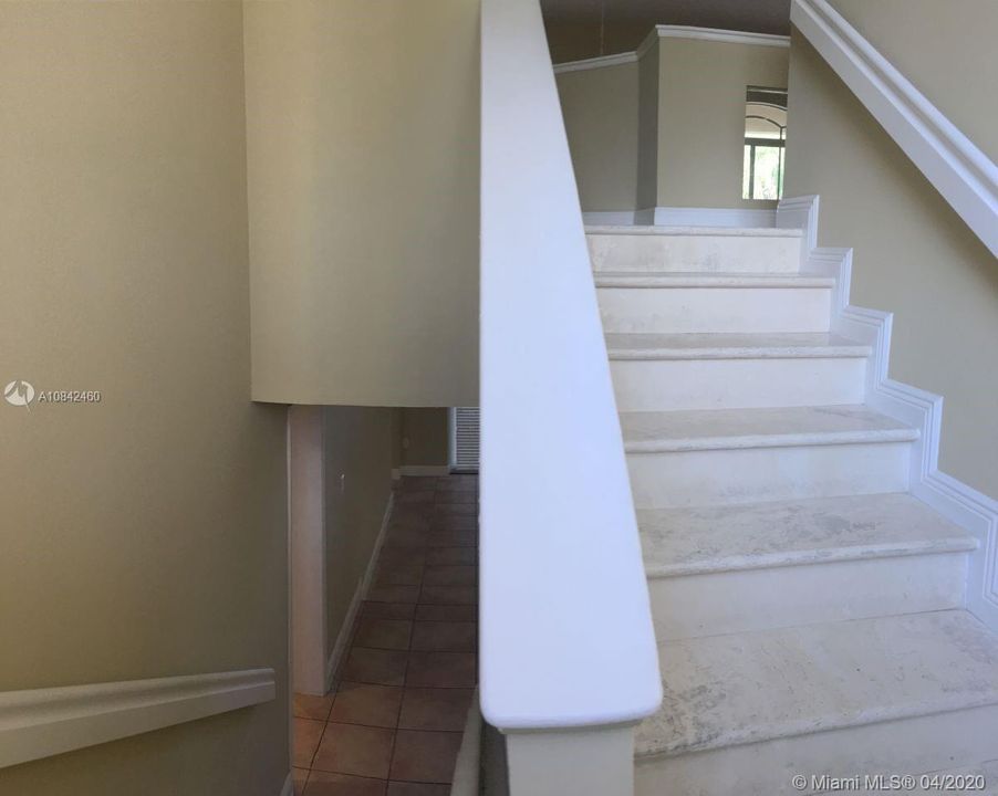 Recently Rented: $4,100 (6 beds, 4 baths, 3258 Square Feet)
