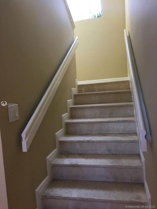 Recently Rented: $4,100 (6 beds, 4 baths, 3258 Square Feet)