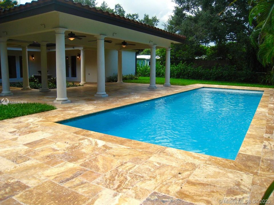 Recently Rented: $6,990 (6 beds, 3 baths, 3125 Square Feet)