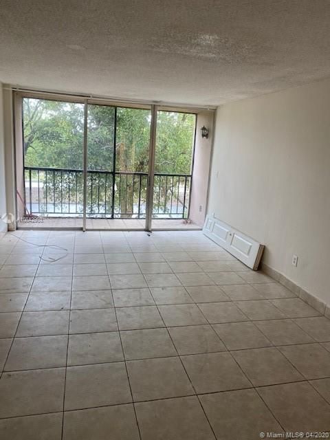 Recently Rented: $1,150 (1 beds, 1 baths, 620 Square Feet)