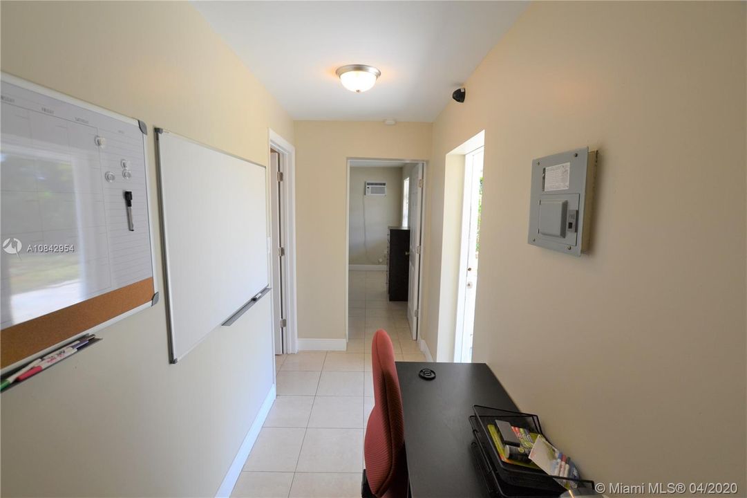 Recientemente alquilado: $1,100 (1 camas, 1 baños, 550 Pies cuadrados)