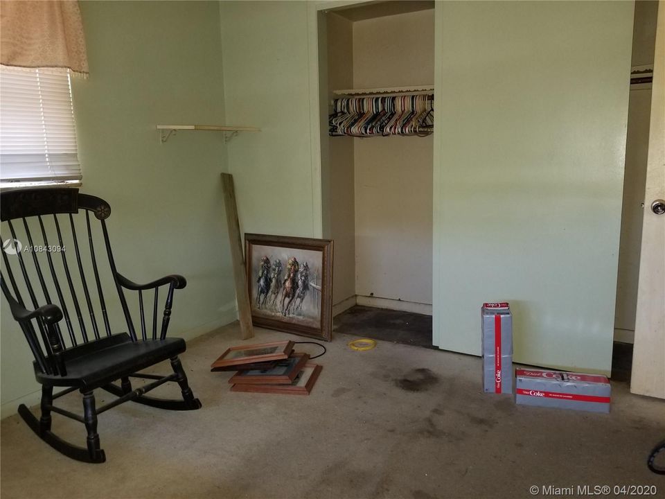 Vendido Recientemente: $239,500 (3 camas, 2 baños, 1477 Pies cuadrados)