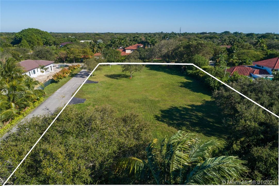 Recently Sold: $1,350,000 (1.11 acres)