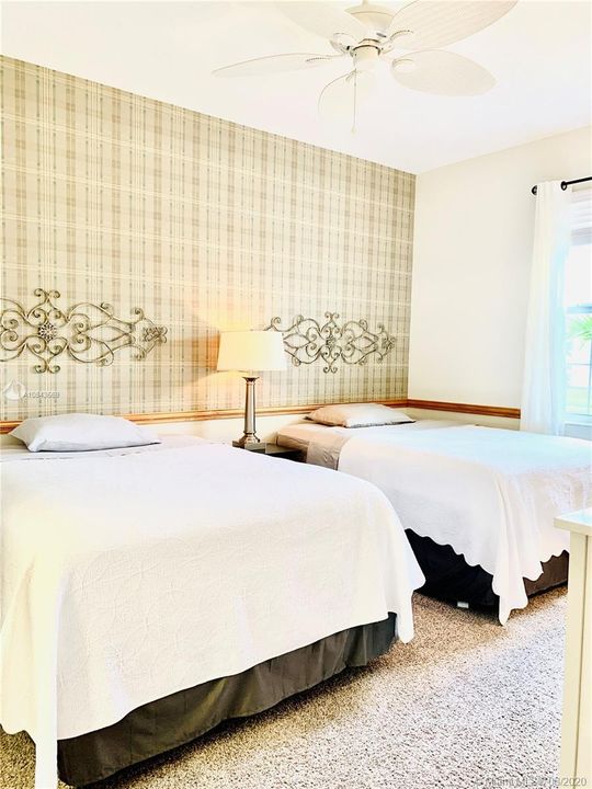 Vendido Recientemente: $550,000 (9 camas, 5 baños, 3909 Pies cuadrados)