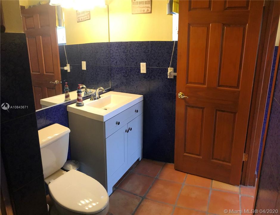 Recently Rented: $5,400 (7 beds, 5 baths, 4361 Square Feet)