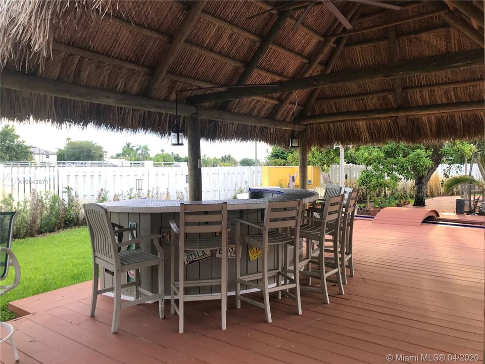 Recently Rented: $5,400 (7 beds, 5 baths, 4361 Square Feet)