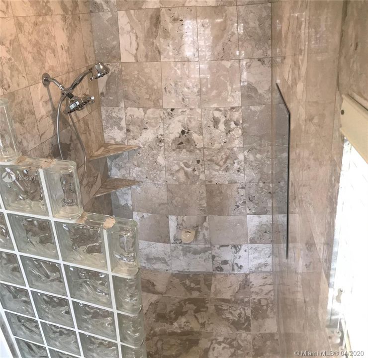 Recently Rented: $5,400 (7 beds, 5 baths, 4361 Square Feet)