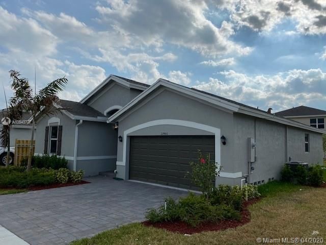 Недавно продано: $382,190 (3 спален, 2 ванн, 1685 Квадратных фут)