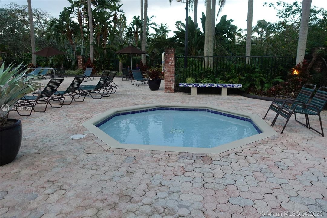 Recently Rented: $3,250 (4 beds, 2 baths, 2246 Square Feet)