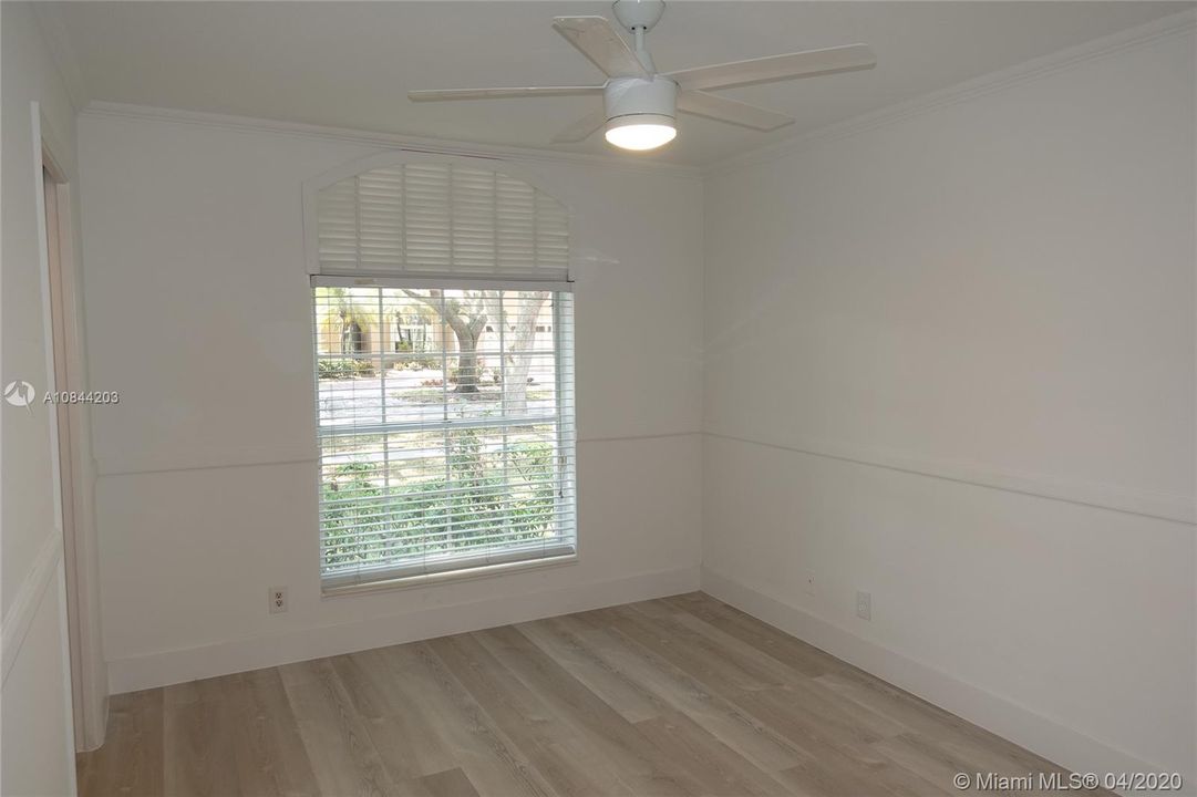 Recently Rented: $3,250 (4 beds, 2 baths, 2246 Square Feet)