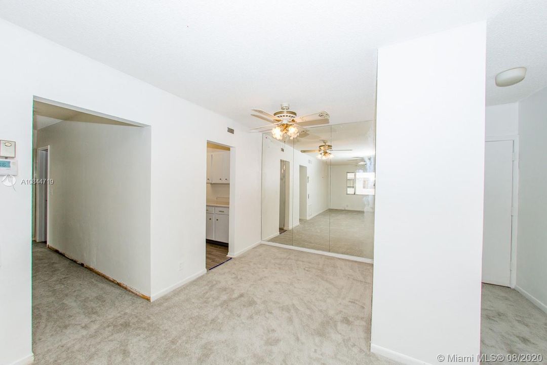 Recently Sold: $74,999 (2 beds, 2 baths, 930 Square Feet)
