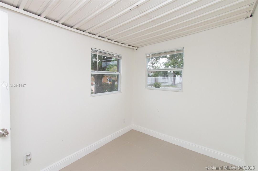 Recently Sold: $288,440 (3 beds, 2 baths, 1224 Square Feet)