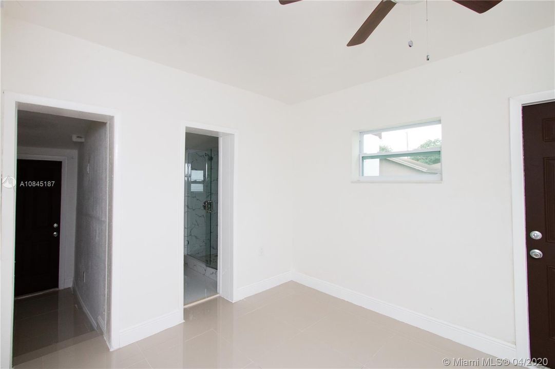 Recently Sold: $288,440 (3 beds, 2 baths, 1224 Square Feet)