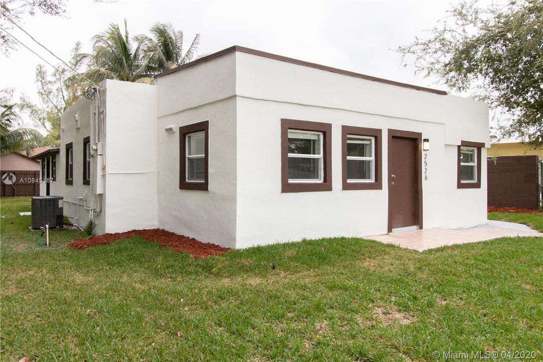 Recently Sold: $288,440 (3 beds, 2 baths, 1224 Square Feet)
