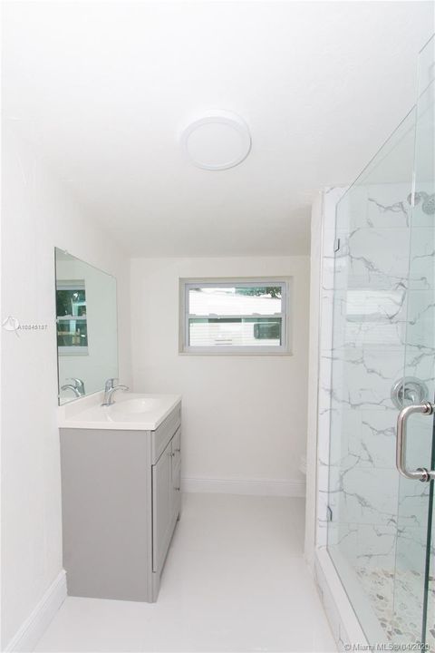 Recently Sold: $288,440 (3 beds, 2 baths, 1224 Square Feet)
