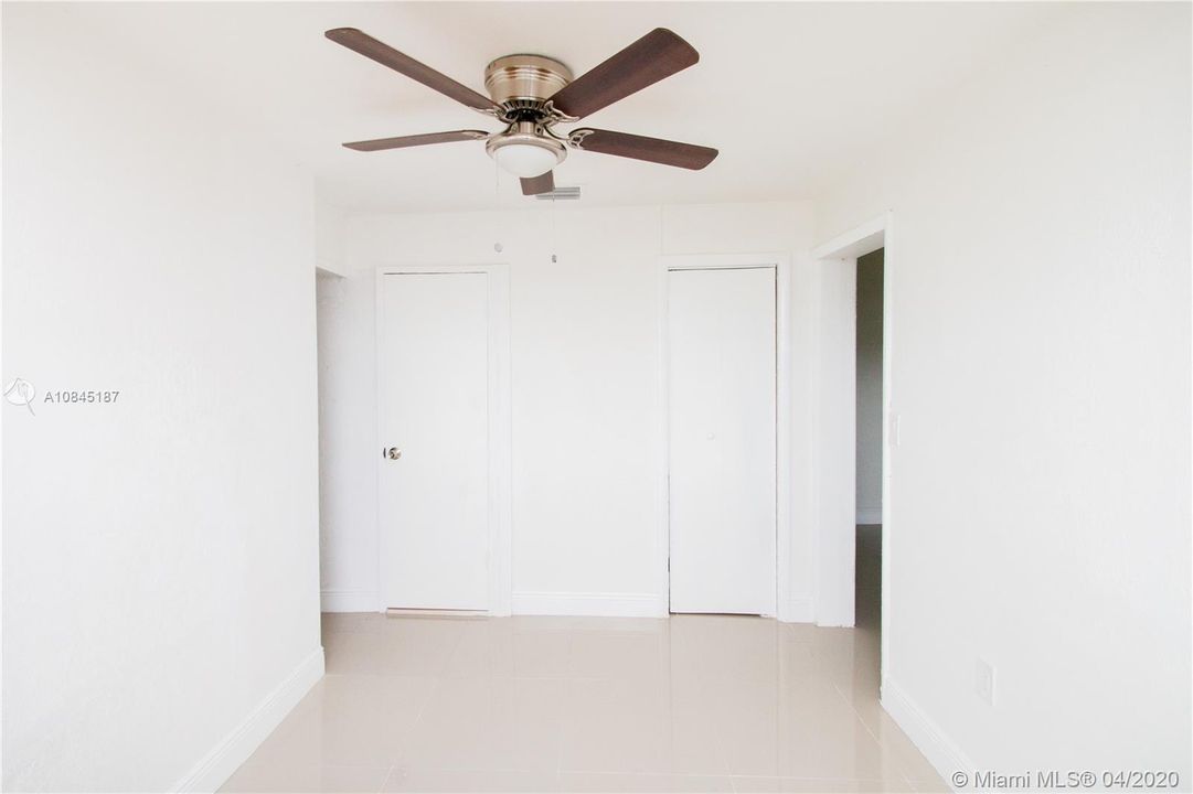 Recently Sold: $288,440 (3 beds, 2 baths, 1224 Square Feet)