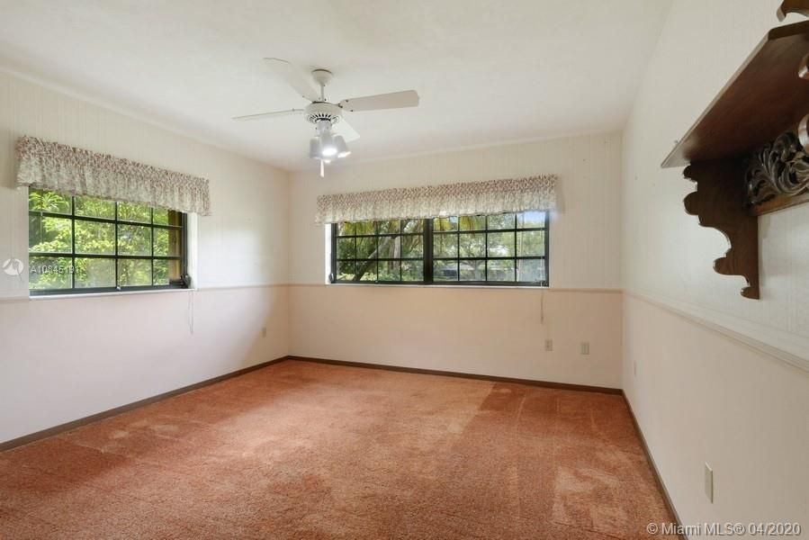 Recently Sold: $779,000 (4 beds, 3 baths, 3733 Square Feet)