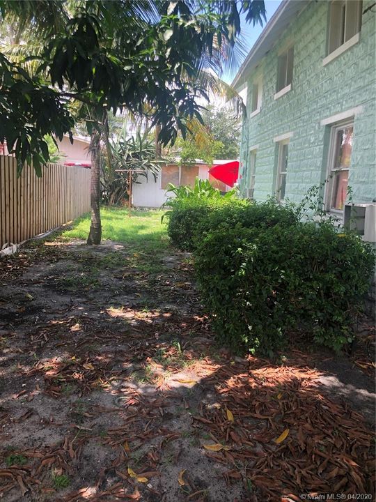 Recently Rented: $900 (0 beds, 1 baths, 3000 Square Feet)