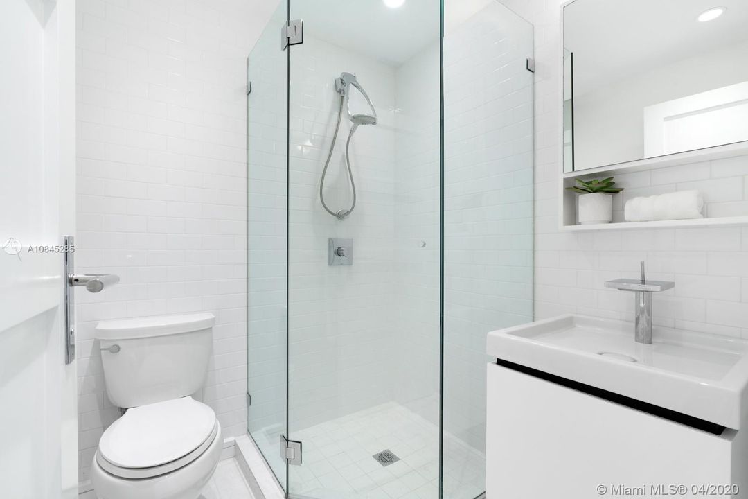 Недавно арендовано: $12,000 (4 спален, 3 ванн, 3784 Квадратных фут)