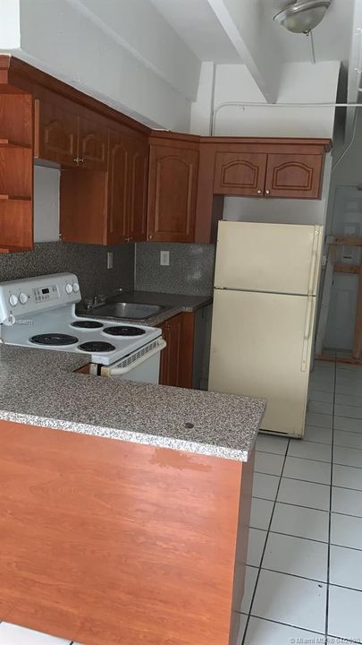 Recently Sold: $790,000 (0 beds, 0 baths, 3972 Square Feet)