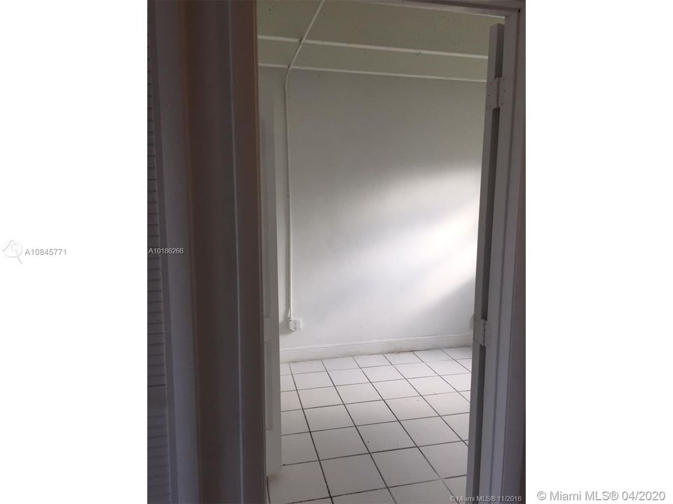 Recently Sold: $790,000 (0 beds, 0 baths, 3972 Square Feet)